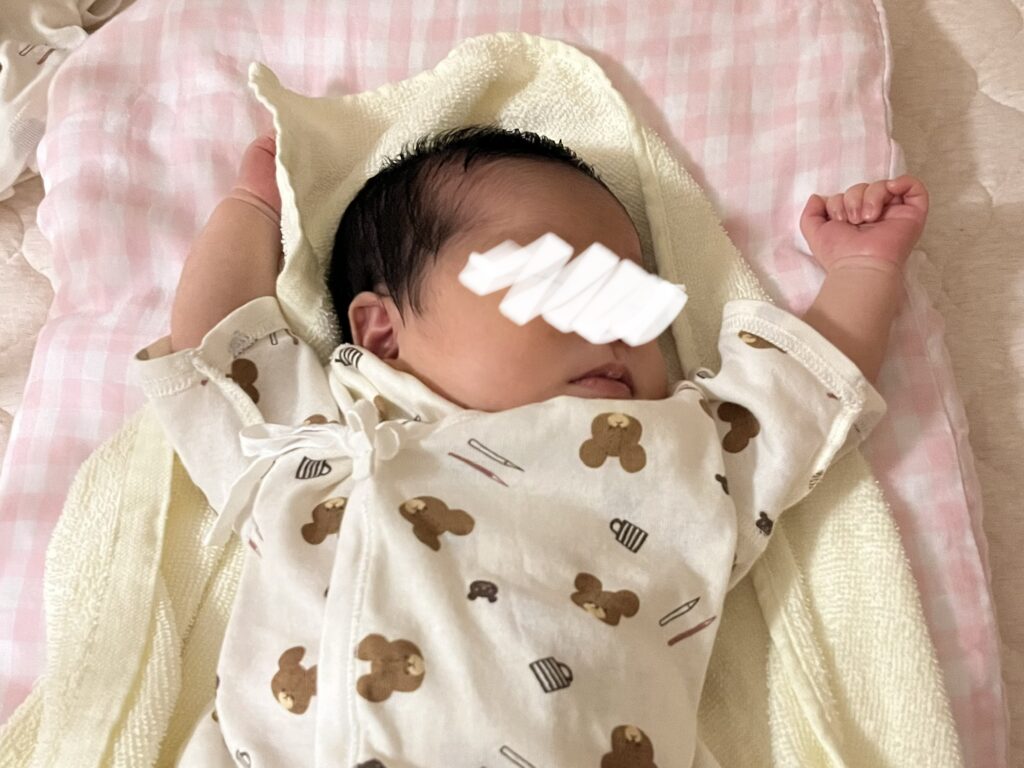 ねんねをする赤ちゃん