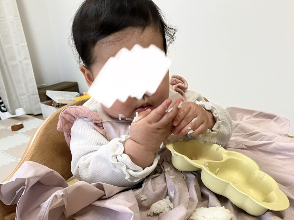 手づかみ食べ ご飯 ベタつく